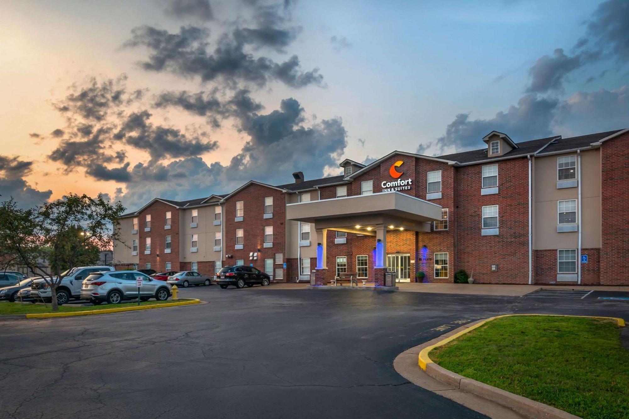 Comfort Inn & Suites St Louis - Chesterfield Exteriör bild
